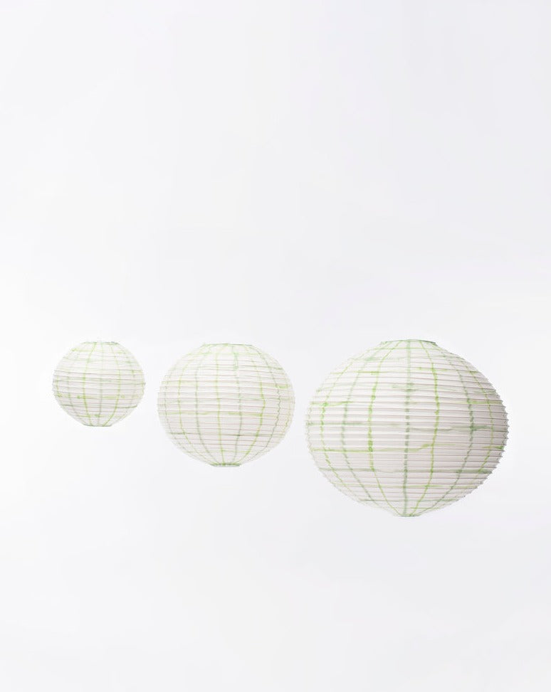 Display of brown and white lines of the modern glitch globe